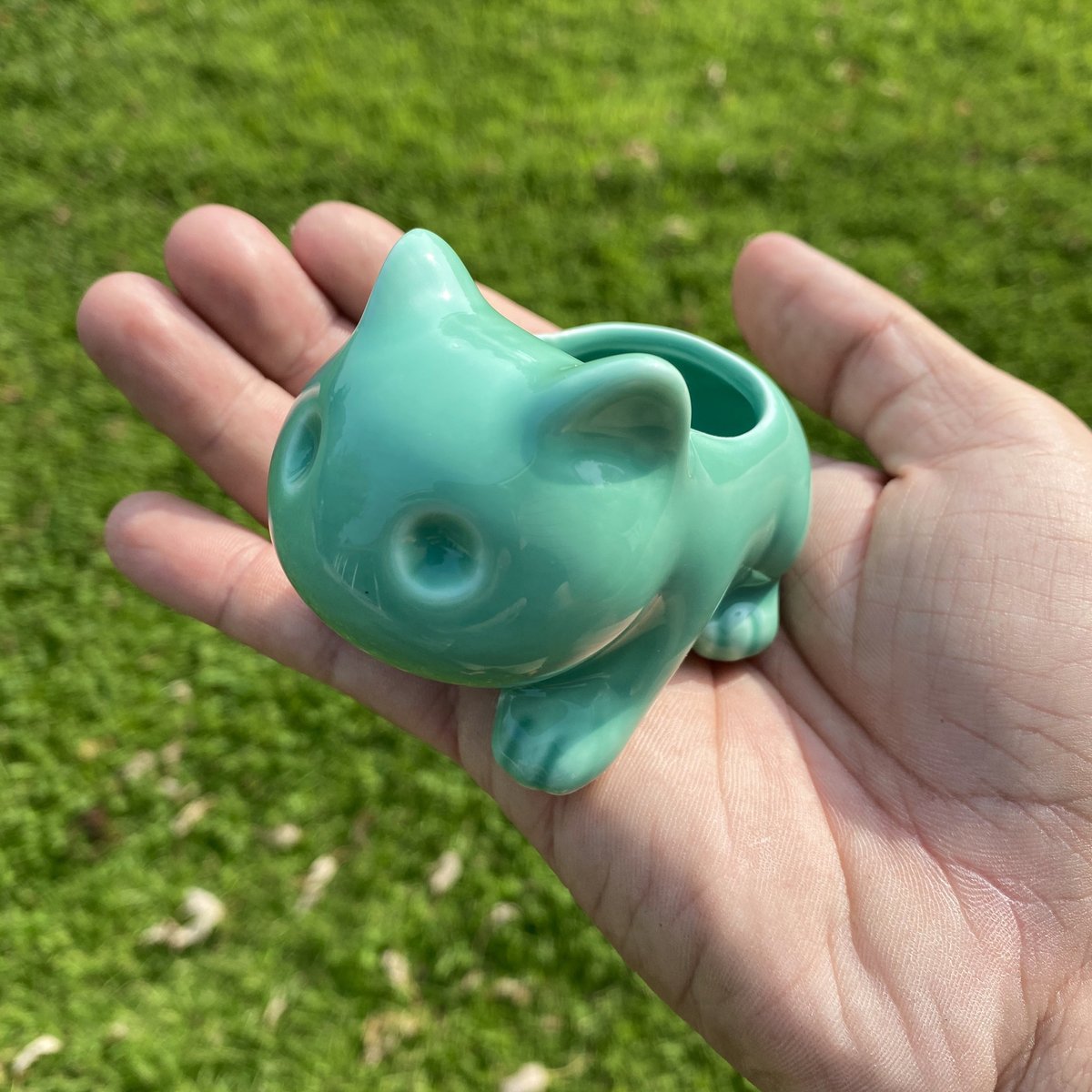 Ceramic Bulbasaur (Green) <br> (Minimum Order 5)